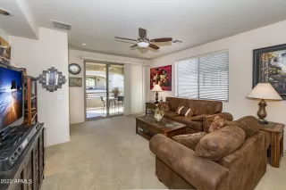 Photo #4: 6357492 Listing
