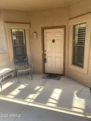 Photo #6: 6357505 Listing