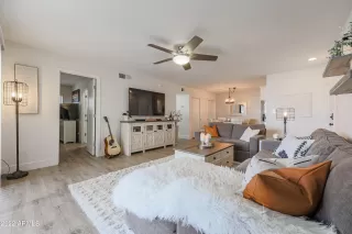 Photo #2: 6357519 Listing