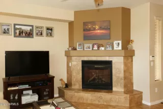 Photo #5: 6357714 Listing