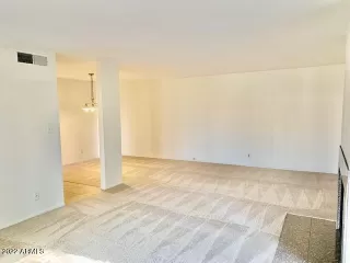 Photo #4: 6357967 Listing 