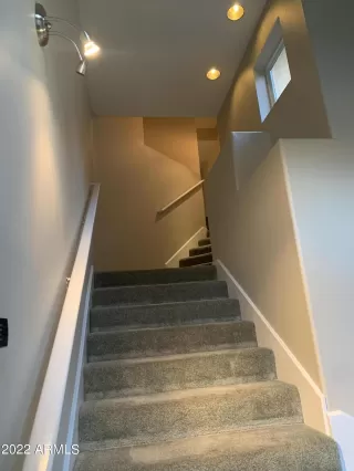 Photo #5: 6357972 Listing