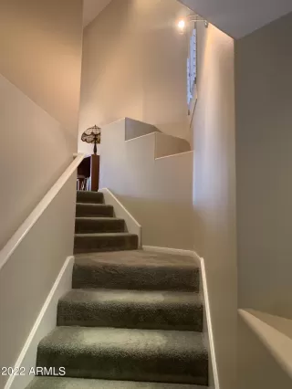 Photo #6: 6357972 Listing