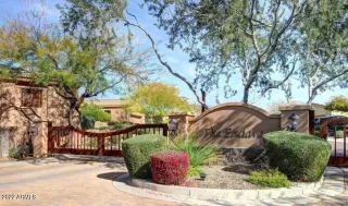 Photo #2: 6357997 Listing