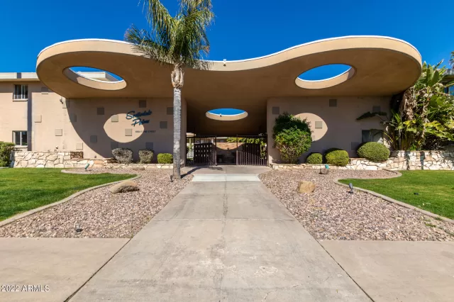 MLS: 6358271 Condo For Sale