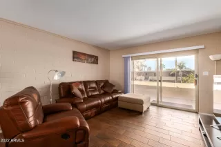 Photo #5: 6358271 Listing 