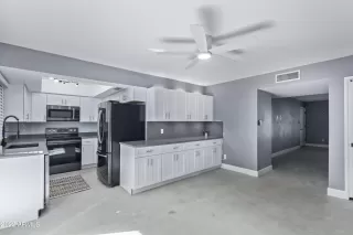 Photo #2: 6358303 Listing 