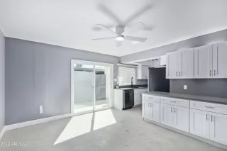 Photo #5: 6358303 Listing 