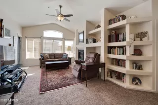 Photo #6: 6358322 Listing