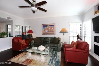 Photo #2: 6358342 Listing