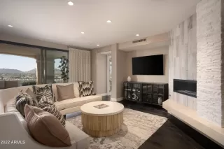 Photo #3: 6358477 Listing