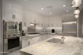Photo #6: 6358477 Listing