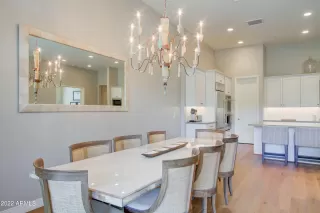 Photo #6: 6358749 Listing