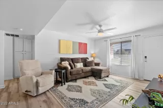 Photo #1: 6358966 Listing