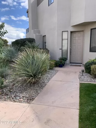 Photo #4: 6359150 Listing