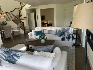 Photo #6: 6359150 Listing