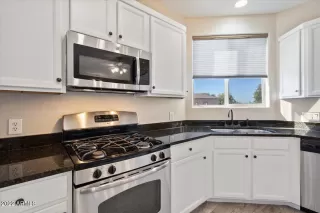 Photo #4: 6359212 Listing 