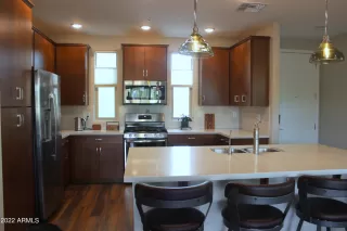 Photo #3: 6359244 Listing