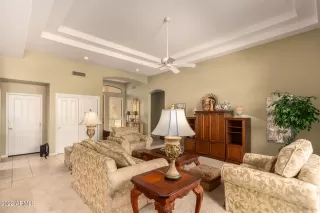 Photo #5: 6359378 Listing