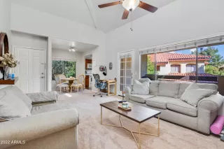 Photo #4: 6359599 Listing 