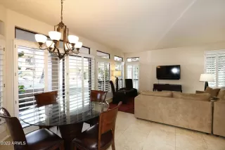 Photo #6: 6359701 Listing 