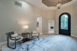 Photo #3: 6359747 Listing