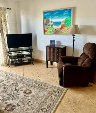 Photo #2: 6359778 Listing