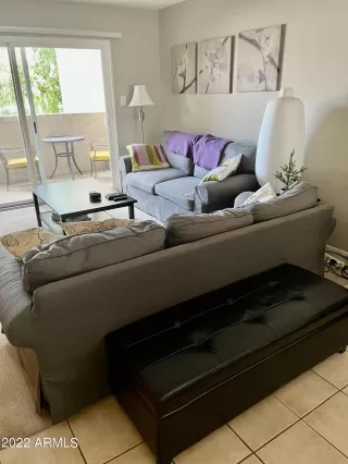 Photo #6: 6359778 Listing