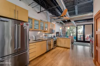 Photo #4: 6359851 Listing 