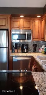 Photo #2: 6359988 Listing
