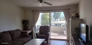 Photo #5: 6359988 Listing