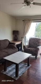 Photo #6: 6359988 Listing