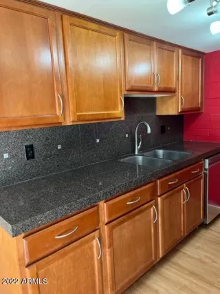 Photo #2: 6360420 Listing