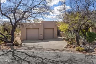 Photo #3: 6360559 Listing