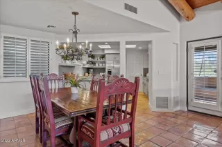 Photo #4: 6360559 Listing