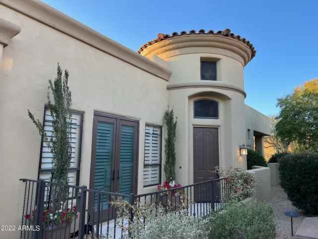 MLS: 6360865 Condo For Sale