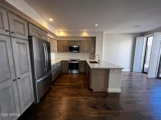 Photo #3: 6360933 Listing