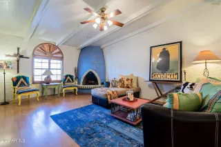 Photo #4: 6361068 Listing 