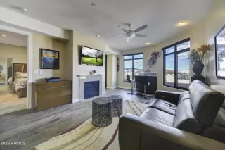 Photo #2: 6361105 Listing