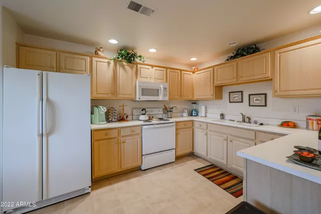 MLS: 6361244 Condo For Sale