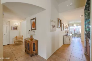 Photo #4: 6361284 Listing