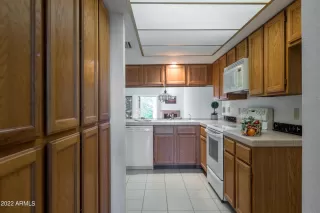 Photo #6: 6361305 Listing