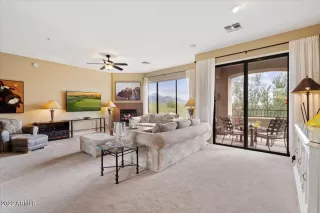 Photo #5: 6361327 Listing