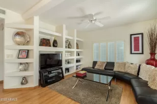 Photo #4: 6361492 Listing 