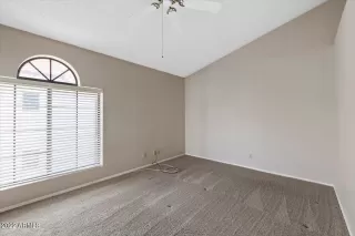 Photo #2: 6361522 Listing 