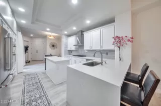 Photo #4: 6361552 Listing
