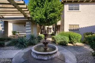 Photo #3: 6361799 Listing