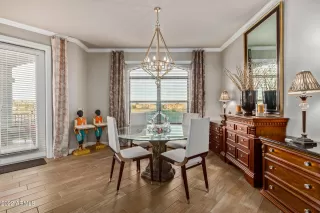 Photo #6: 6361850 Listing