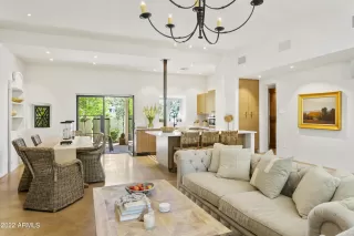 Photo #6: 6361865 Listing