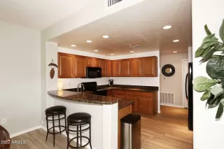 Photo #4: 6361878 Listing 